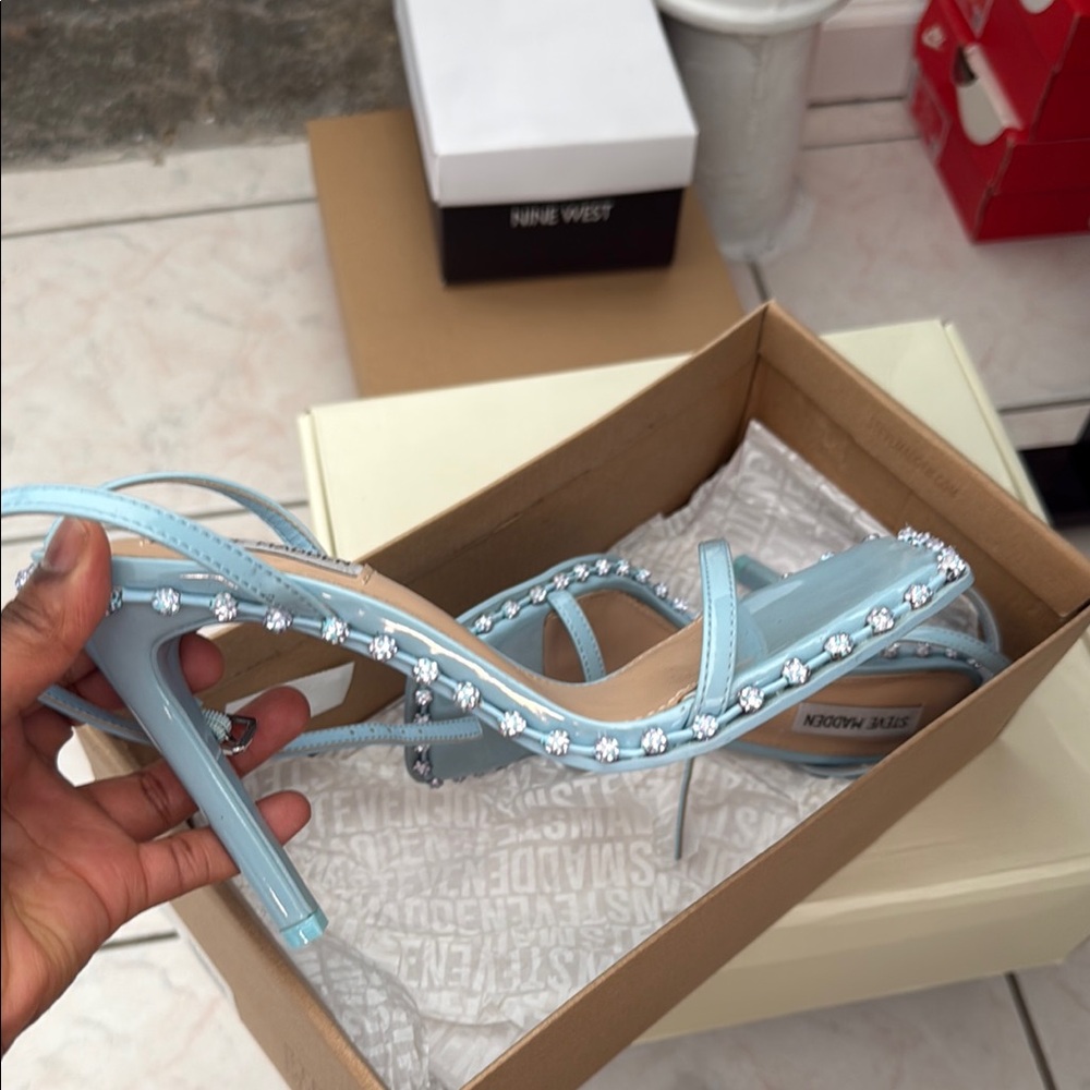 Steve Madden Blue Strappy Heels - Picture 2 of 8